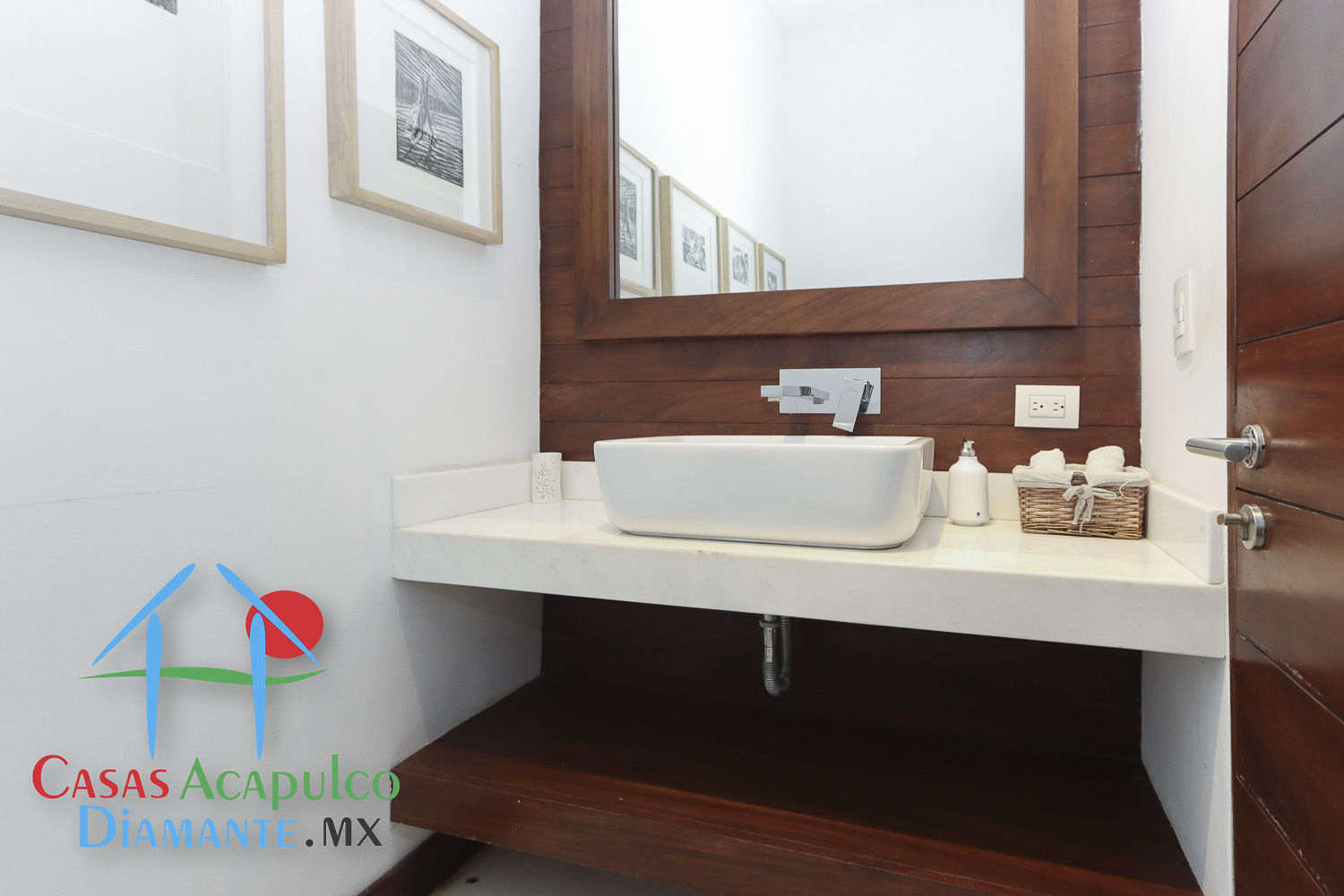 La Roqueta + La Solana: Lo mejor de lo mejor - La Solana Baño de visitas 1